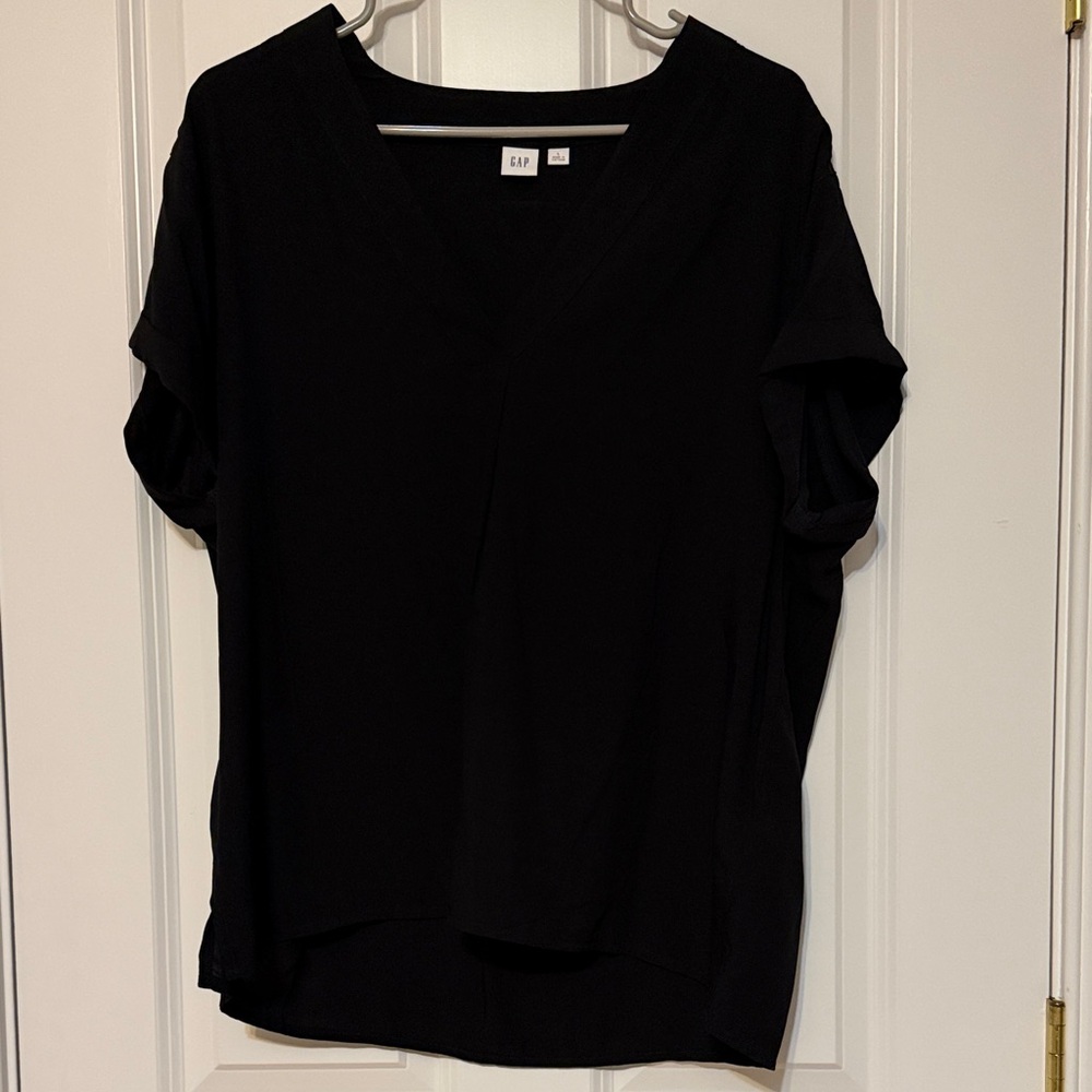 GAP Women's Classic Black Short Sleeve Tee